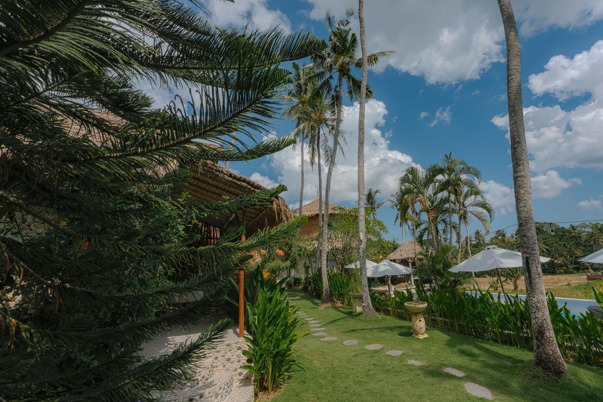 Coco Bali 4* Tanah Lot