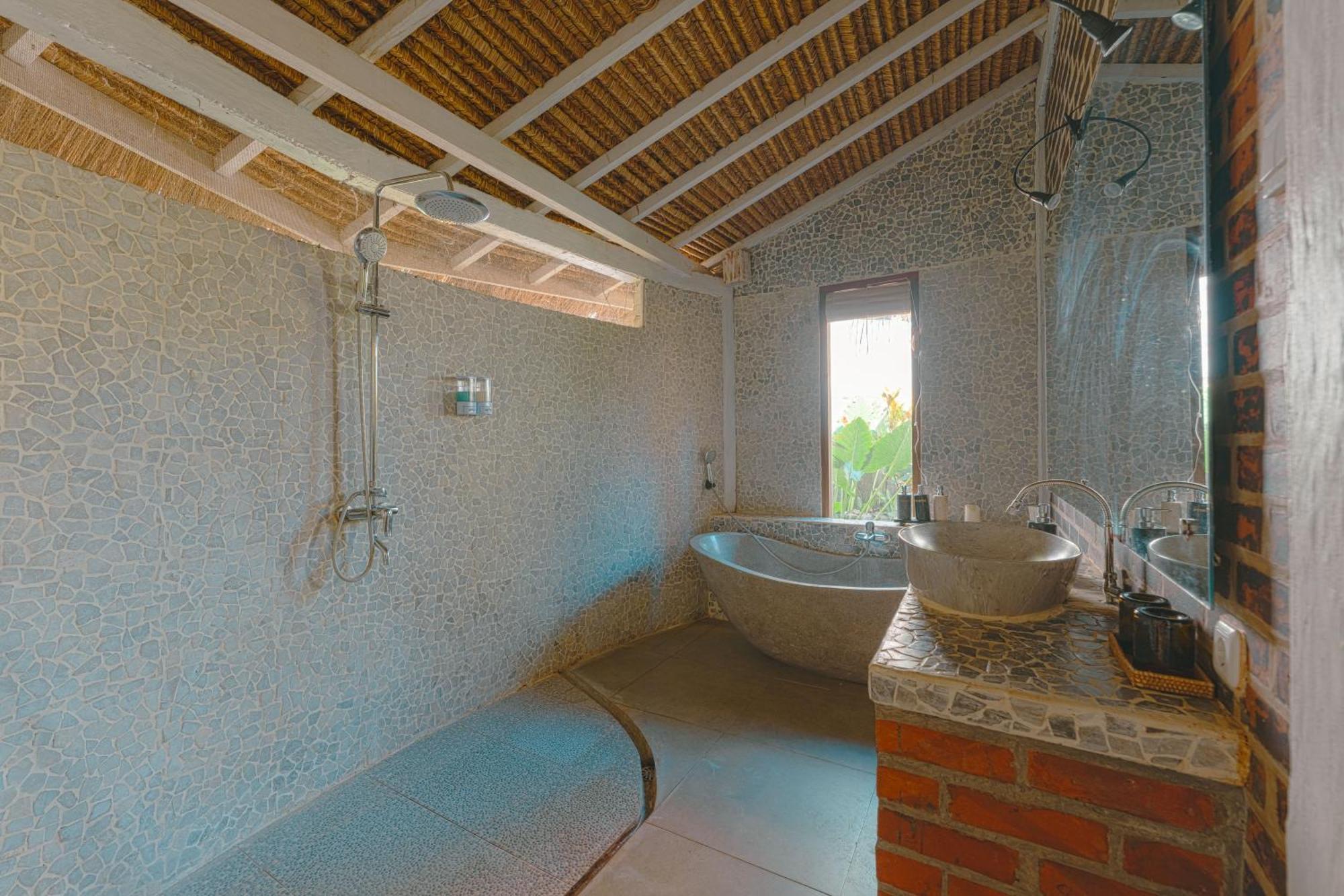 Coco Bali Resort 4*