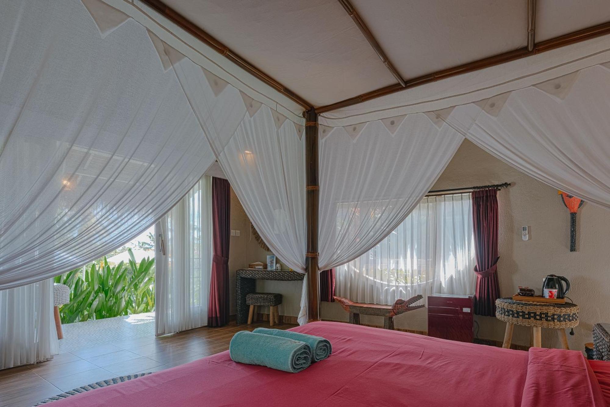 Coco Bali 4*